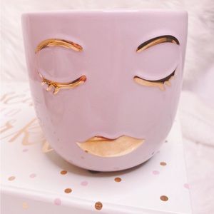 porcelain pot or brush holder mini